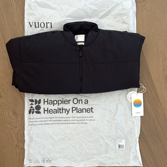 Vuori Jacket - Picture 9 of 9
